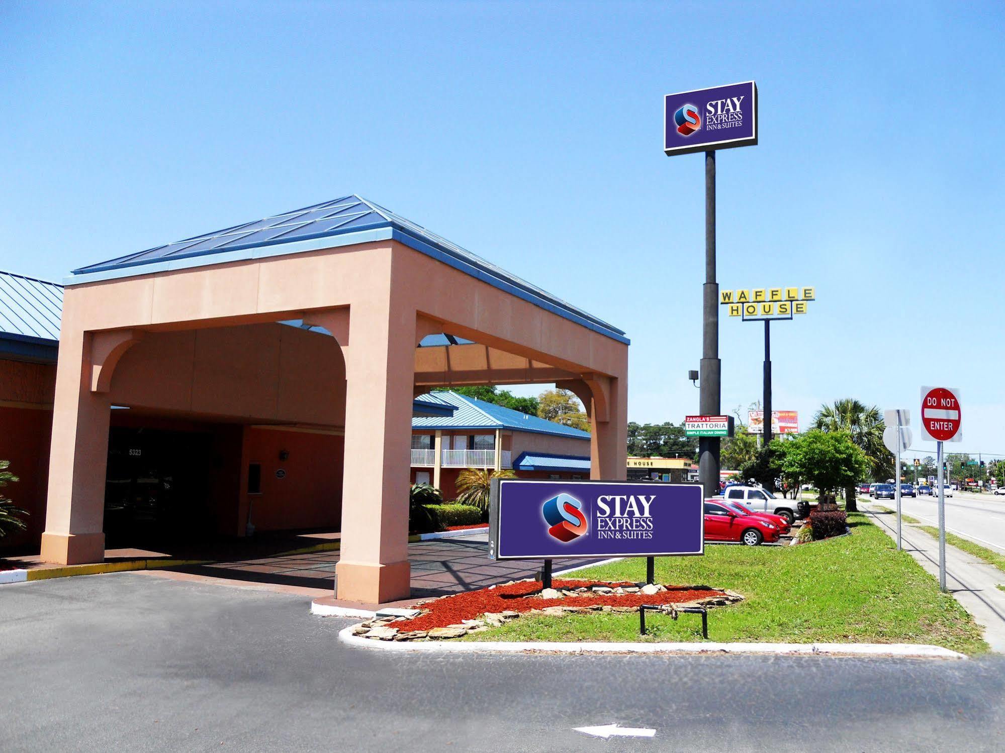 Econo Lodge Brunswick I-95 Экстерьер фото